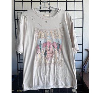 Women Shirt Size Medium Color White Short Sleeve Crew Neck Pullover